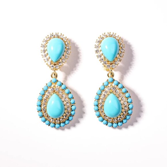 Kenneth Jay Lane KJL Cabochon Gold Tone White Stone Teardrop  Kenneth Jay Lane, Gold, Crystal and White Cabochon Clip Earring